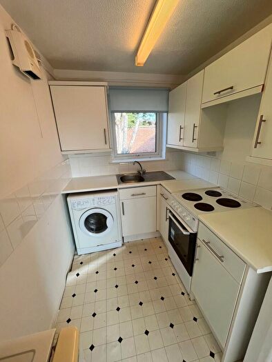 1 Bedroom Flat To Rent In James Close, Wivenhoe, Colchester, CO7