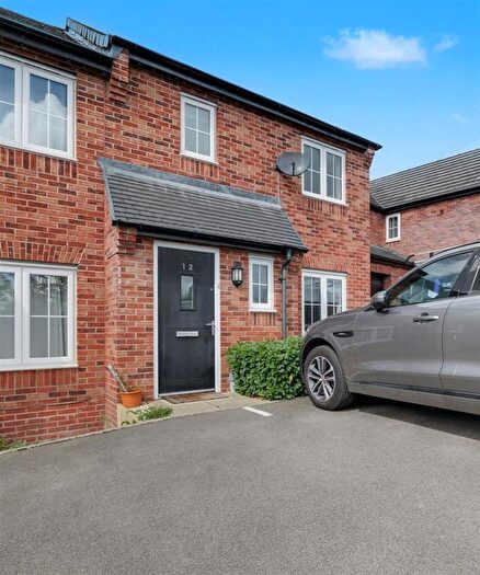 3 Bedroom End Of Terrace House For Sale In Centenary Close, Market Harborough, LE16