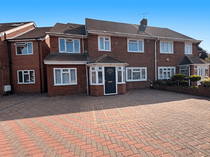 1 Bedroom Flat To Rent In Bath Road, Hounsloow, TW5