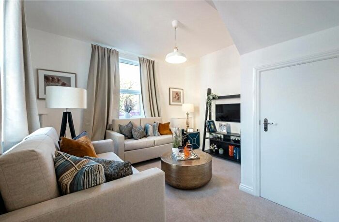 2 Bedroom Detached House For Sale In Worsley Road, Swinton, M27