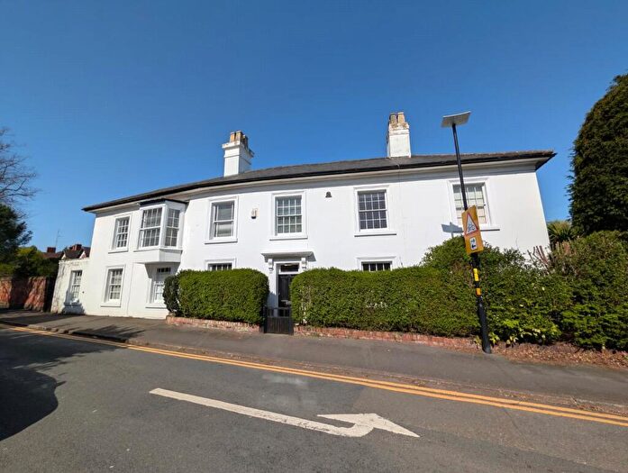 3 Bedroom Semi Detached House To Rent In Sir Harrys Road, Edgbaston, Birmingham, B15