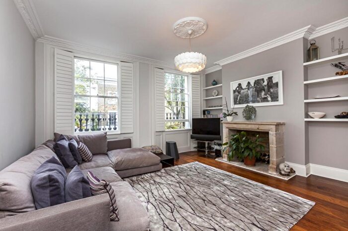 2 Bedroom Terraced House To Rent In Gerrard Road, London, N1