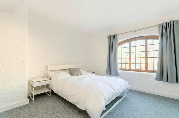 1 Bedroom Flat To Rent In New Crane Place, Wapping, London, E1W