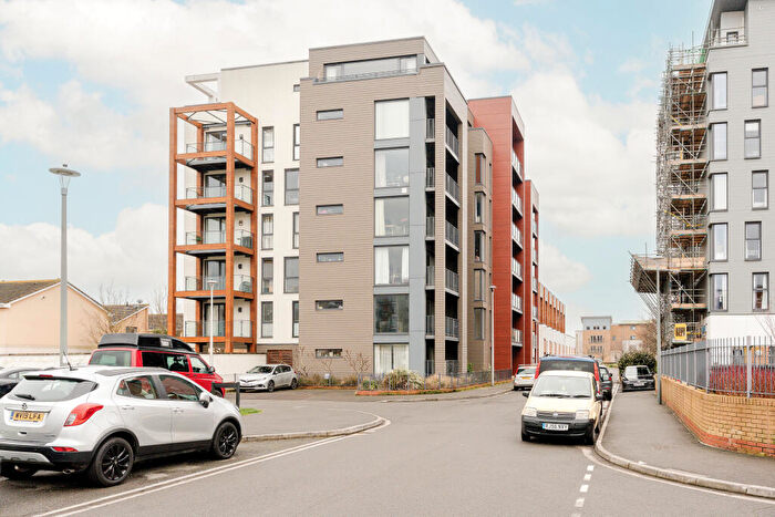 2 Bedroom Flat For Sale In Newfoundland Way, Portishead, BS20