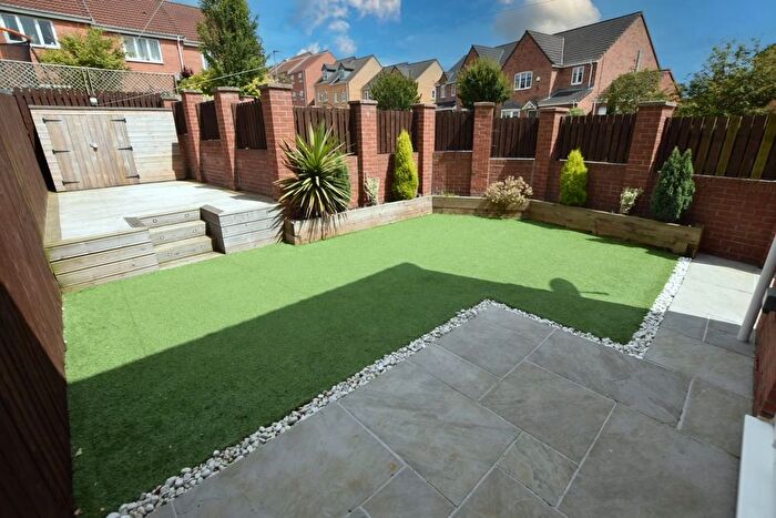 3 Bedroom Semi-Detached House To Rent In Springfield Avenue, Lofthouse, Wakefield, West Yorkshire, WF3