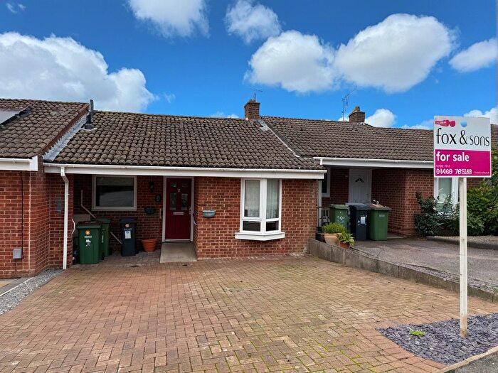 2 Bedroom Terraced Bungalow For Sale In Ferndale, Hedge End, Southampton, SO30