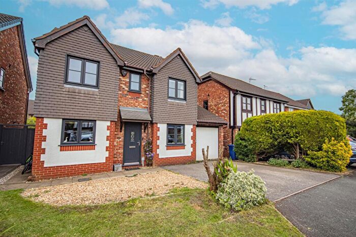 4 Bedroom Detached House For Sale In Overcroft, Bramshall, Staffordshire, ST14