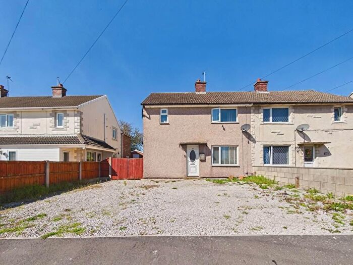3 Bedroom Semi-Detached House For Sale In Orchard Head Drive, Pontefract, WF8