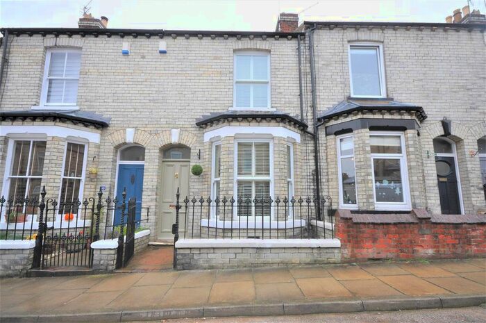 3 Bedroom Property To Rent In Russell Street, York, YO23