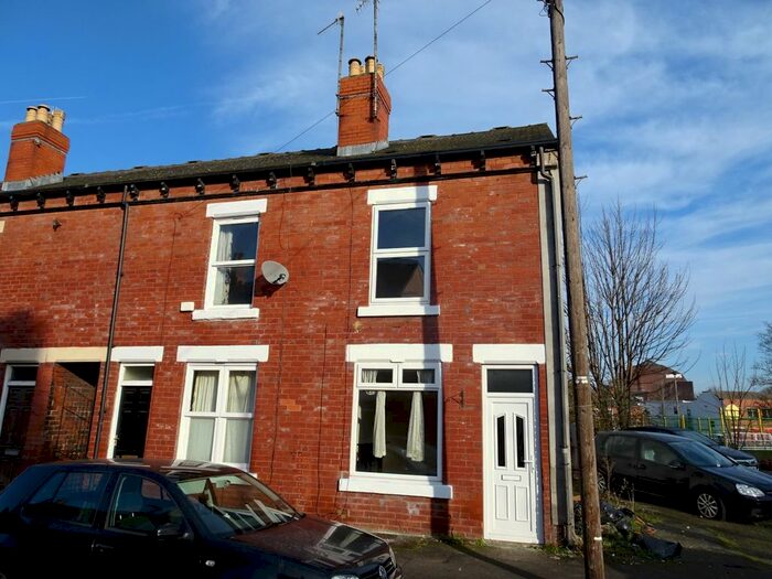 3 Bedroom End Of Terrace House To Rent In Leyburn Road, Abbeydale, Sheffield, S8