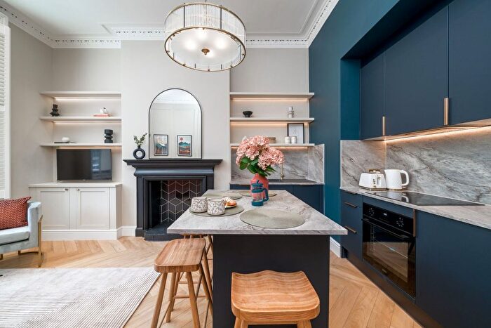 2 Bedroom Flat To Rent In Claverton Street, Pimlico, SW1V