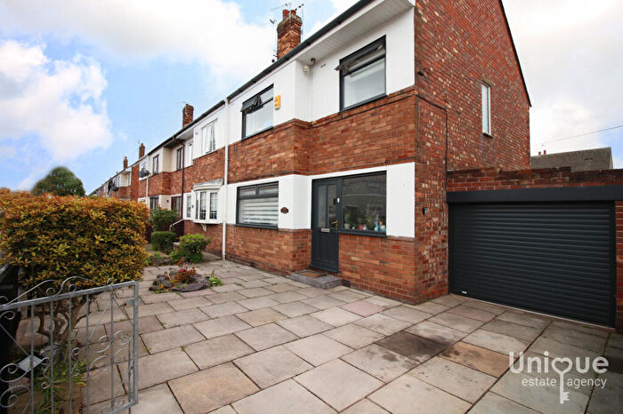 3 Bedroom End Of Terrace House For Sale In Whinfield Avenue, Fleetwood, FY7