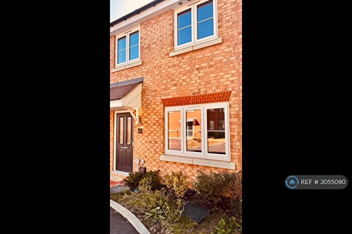 3 Bedroom Semi Detached House To Rent In Monk Crescent, Abingdon, OX14