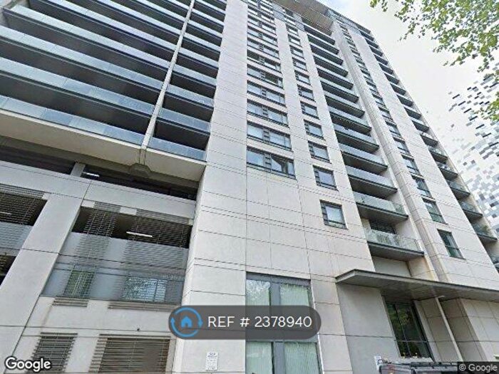 1 Bedroom Flat To Rent In Centenary Plaza, Birmingham, B1