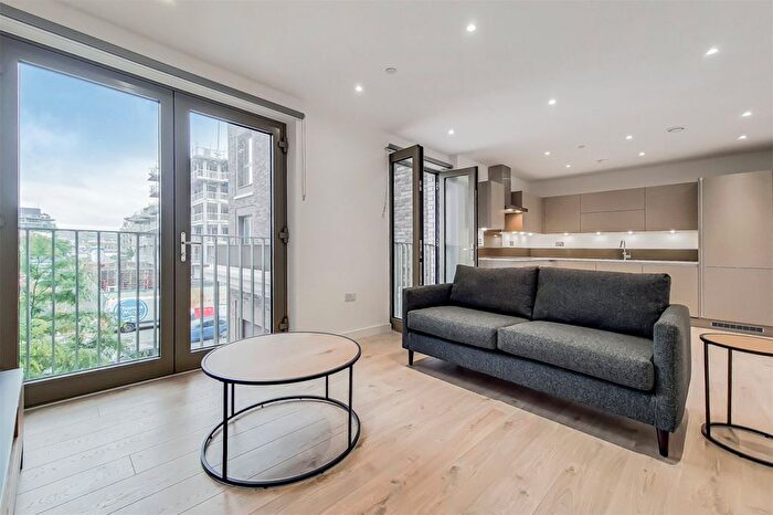 1 Bedroom Flat To Rent In Atlantis Avenue, London, E16