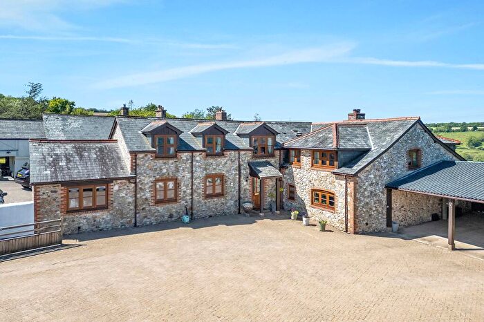 6 Bedroom Barn Conversion For Sale In Honiton, EX14