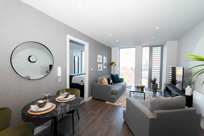 1 Bedroom Apartment To Rent In Greengate, Manchester, Greater Manchester, M3