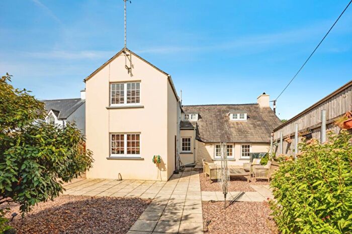 4 Bedroom Detached House For Sale In Felin Road, Cardigan, Dyfed, SA43