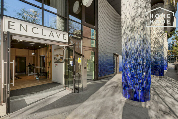 Flat To Rent In Enclave Croydon, CR0