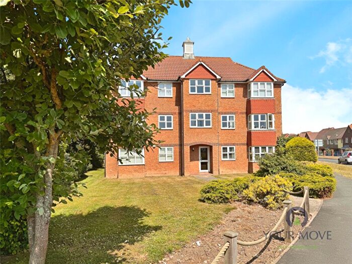 1 Bedroom Flat For Sale In Hudson Close, Eastbourne, East Sussex, BN23
