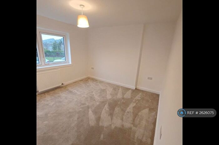 1 Bedroom Flat To Rent In Bothwell Place, Paisley, PA2