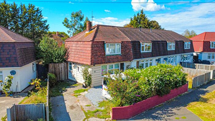 3 Bedroom End Terrace House For Sale In Wyndham Road, Bridgwater. Cash Buyers Only!, TA6