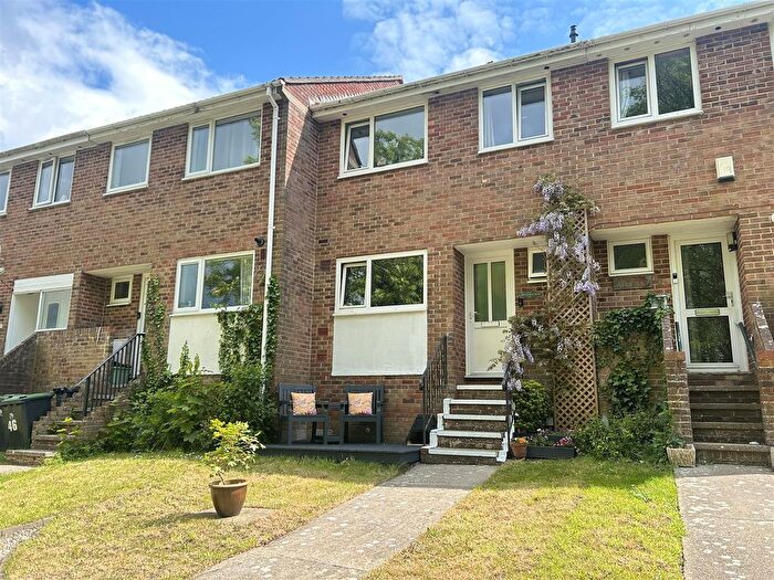 3 Bedroom Terraced House For Sale In Springfield Road, Weymouth, DT3
