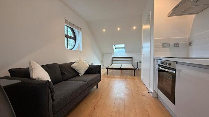 Studio To Rent In Cambridge Place, Cambridge, CB2
