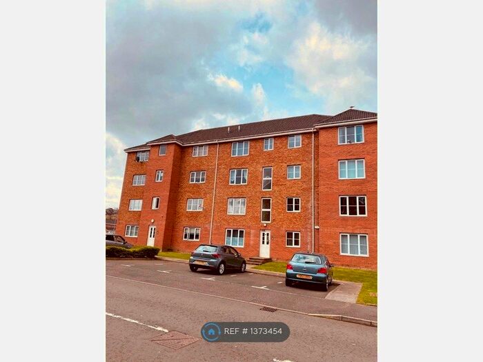 1 Bedroom Flat To Rent In Tullis Gardens, Glasgow, G40