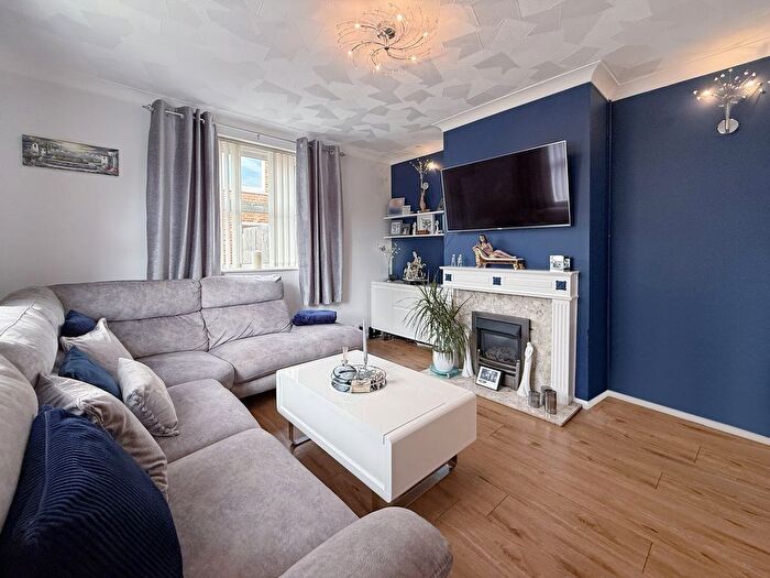 2 Bedroom Semi-Detached Bungalow For Sale In Hillary Close, Ipswich, IP4