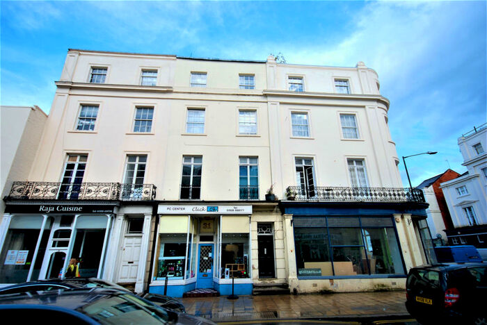 2 Bedroom Apartment To Rent In Bath Street, Leamington Spa, Warwickshire, CV31