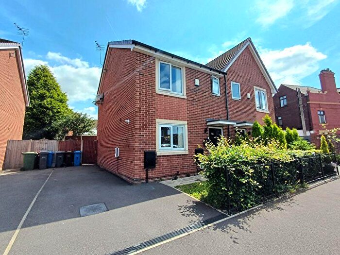 2 Bedroom Semi-Detached House For Sale In Youth Close, Manchester, M11