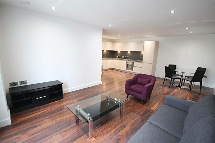 2 Bedroom Flat To Rent In The Assembly, One Cambridge Street, M1