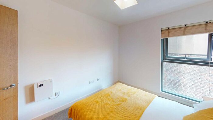 2 Bedroom Apartment To Rent In Elysian Fields, Colquitt Street, L1