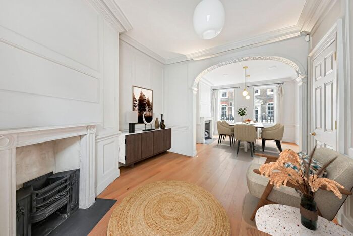 4 Bedroom Terraced House To Rent In Great James Street, Holborn, WC1N