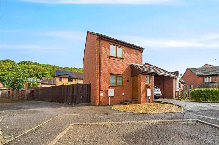 2 Bedroom Detached House To Rent In Hunsbury Green, West Hunsbury, Northampton, NN4