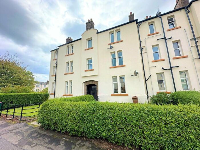 2 Bedroom Flat To Rent In Gardner Street, Dundee, DD3