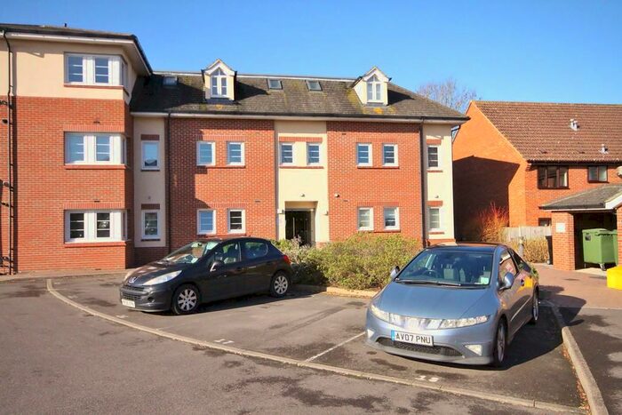 2 Bedroom Apartment To Rent In Kidlington Epc Rating B, OX5