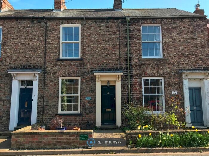 2 Bedroom Terraced House To Rent In River View, Naburn, York, YO19