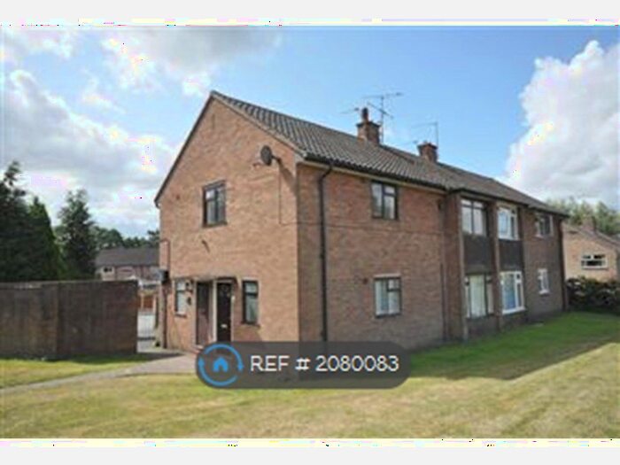 2 Bedroom Flat To Rent In Willow Road, Stone, ST15