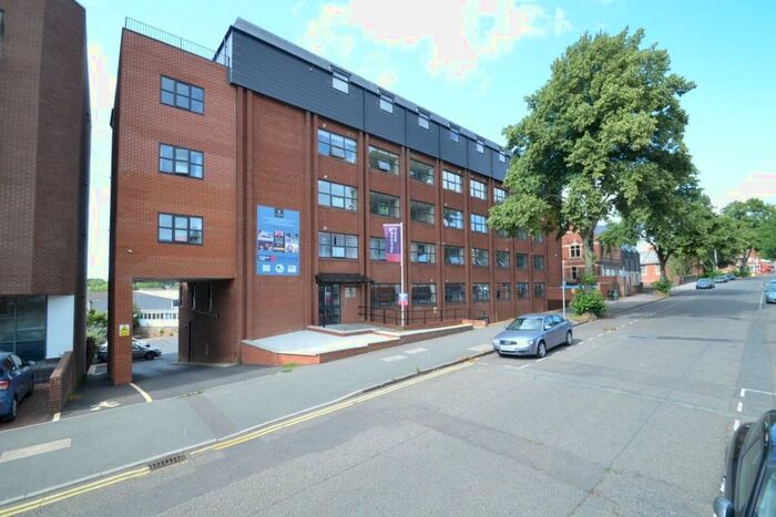 1 Bedroom Flat To Rent In Station Road, Kettering NN15