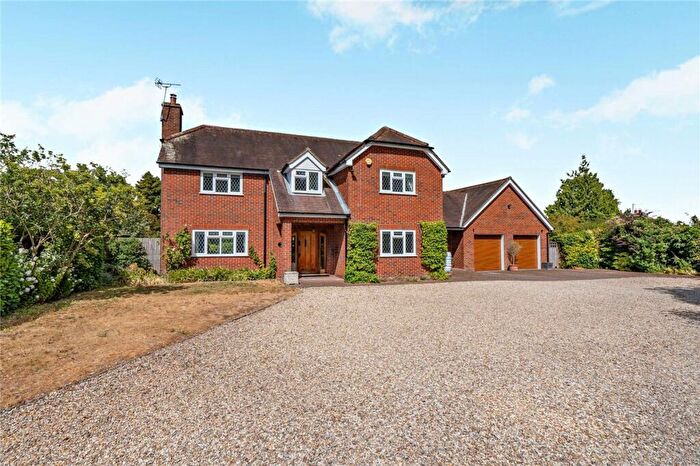 4 Bedroom Detached House For Sale In The Croft, Church Street, Kintbury, Hungerford, RG17