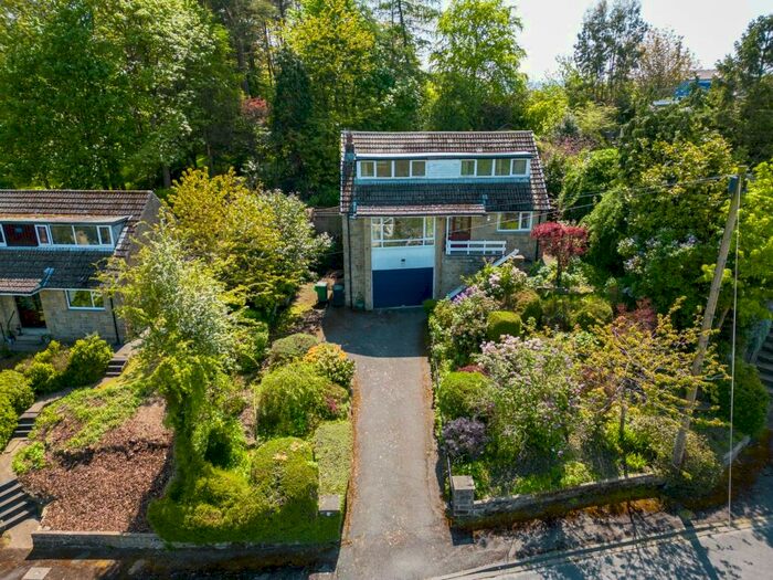 3 Bedroom Detached House For Sale In Southwood Avenue, Honley, Holmfirth, HD9