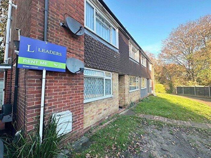 2 Bedroom Flat To Rent In Rutland Way, Southampton, Hampshire, SO18