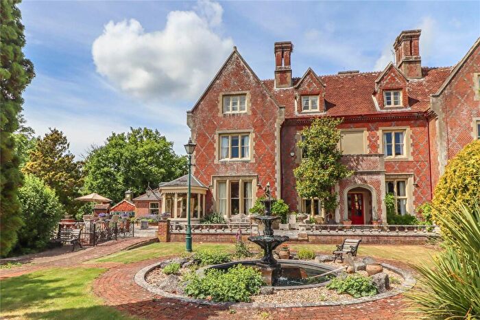 7 Bedroom House For Sale In Manor Lane, Timsbury, Romsey, Hampshire, SO51