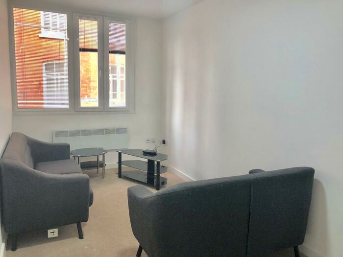 1 Bedroom Apartment To Rent In Hounds Gate House, Nottingham, NG1
