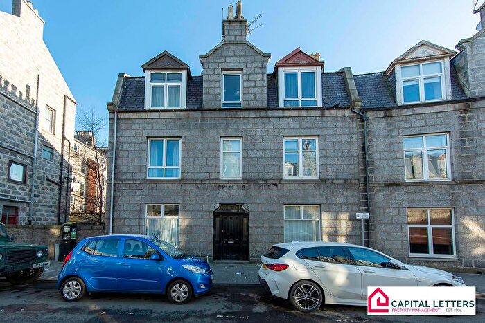1 Bedroom Flat To Rent In Wallfield Place, Aberdeen, AB25