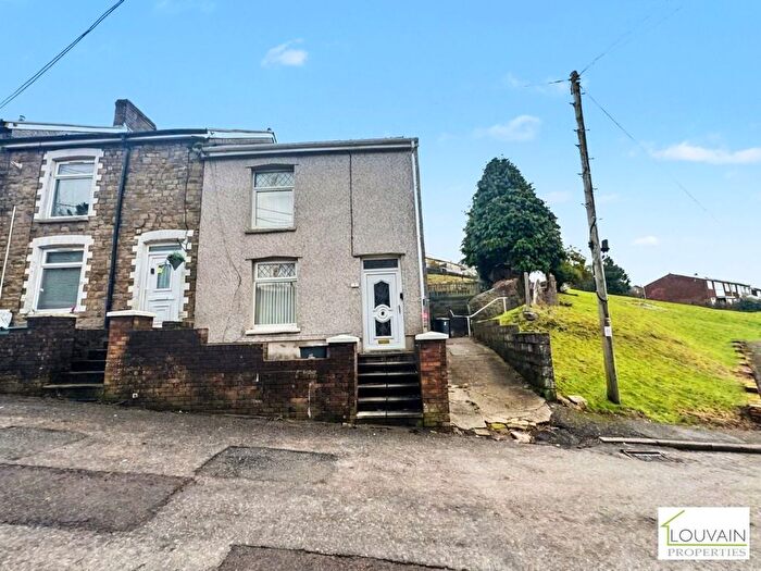 2 Bedroom End Of Terrace House For Sale In Crook Hill, Cwmtillery, Abertillery, NP13