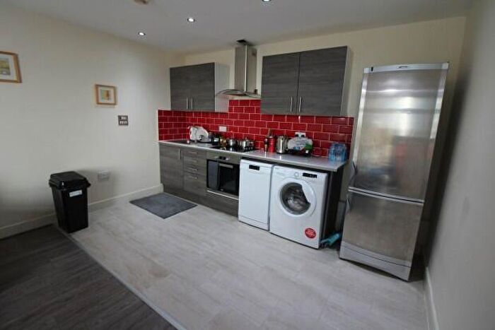2 Bedroom Flat To Rent In Altolusso Cardiff, CF10