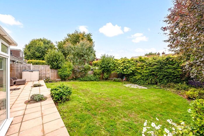 2 Bedroom Bungalow For Sale In Penfold Way, Steyning, BN44